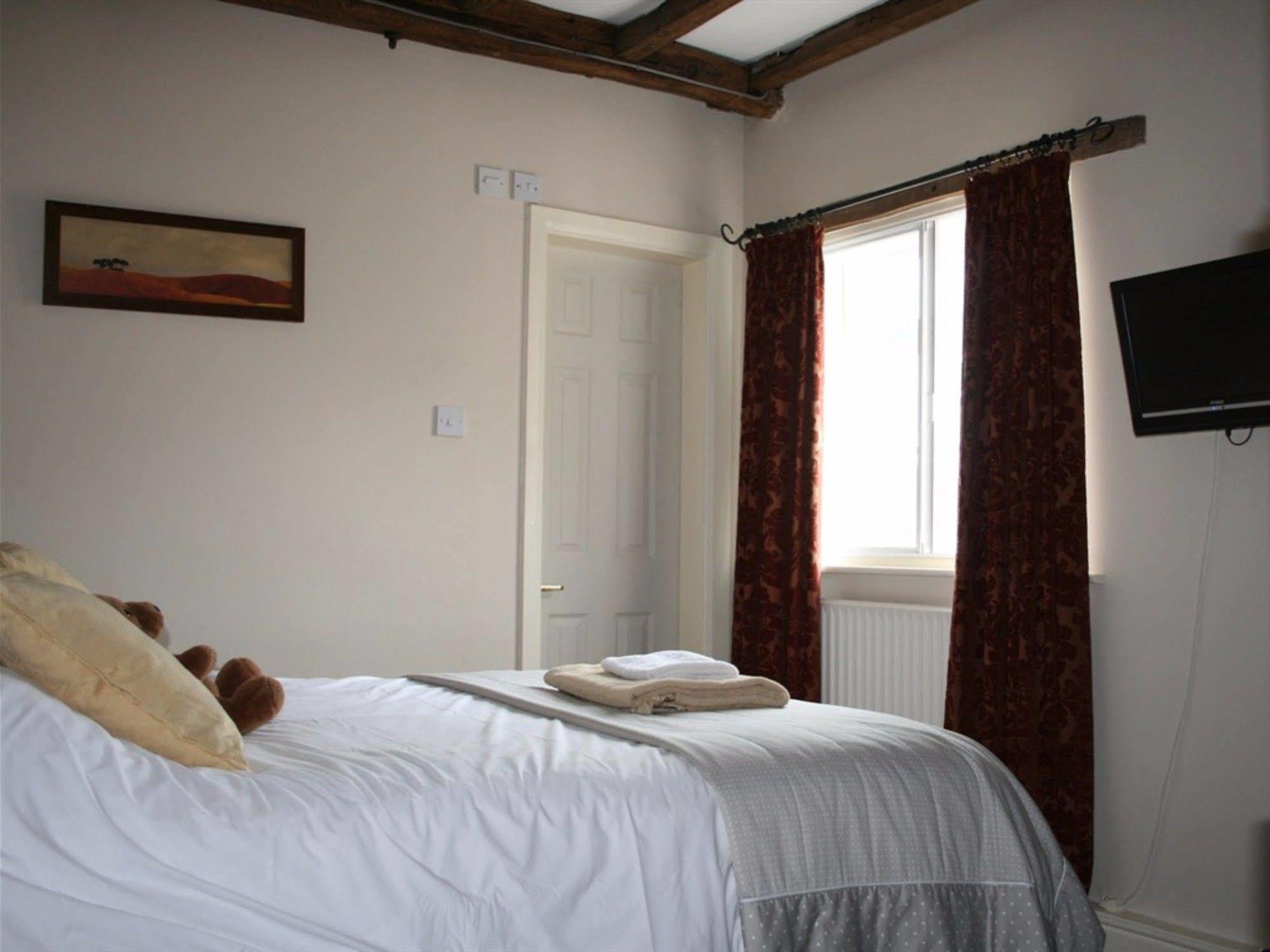 Bed & Breakfast The Manor 4*